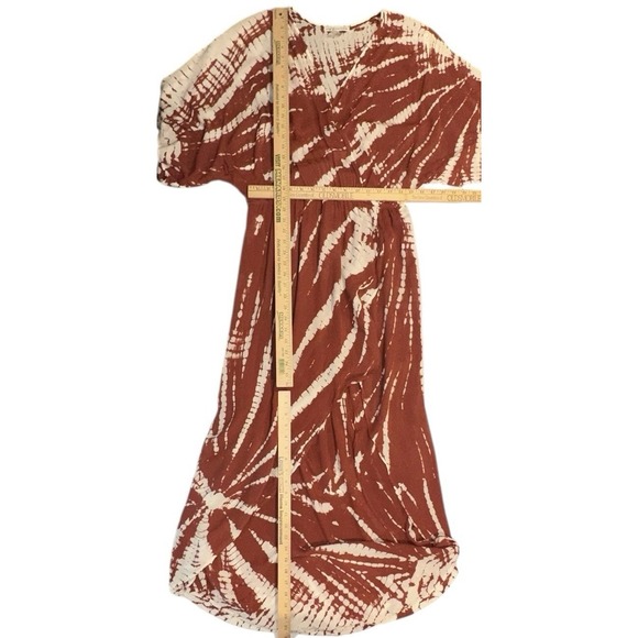 Young, Fabulous & Broke Isla Maxi Dress Sz L Hi Low Kimono Tie-dye Caftan Boho - Picture 12 of 12